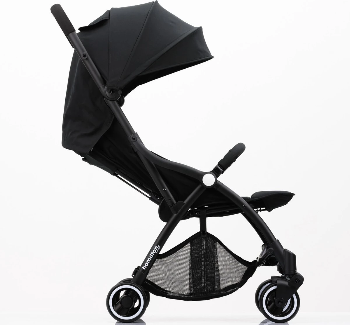 Hamilton By Yoop S1 Plus Buggy Met Monteerbare Zeno Plus Draagwieg - Nieuw En Hoger 2023 Model - Premium Budget Stroller Met One Hand Folding Technologie – Zwart - Licht, Verstelbaar, Wendbaar En Geschikt Van 0 Maanden Tot 4 Jaar – Inclusief Adapter - Afbeelding 3