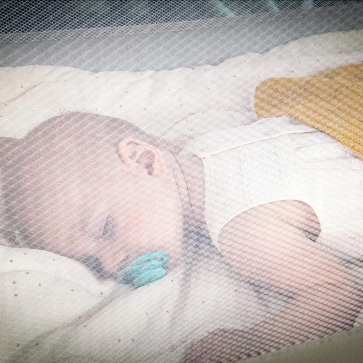 Hauck Dream N Play Campingbedje Set - Met Matras En Muggennet - Beige - Afbeelding 7