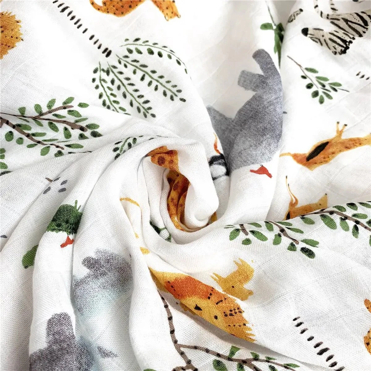 Hydrofiele Doek XL - Baby Inbakerdoek - 120x120 Cm - Safari Dieren - Afbeelding 2